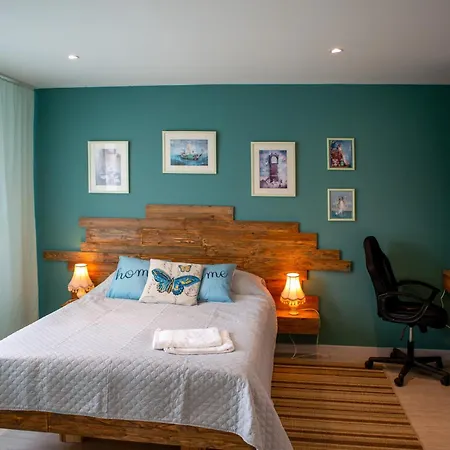 Designer Apartment Roja